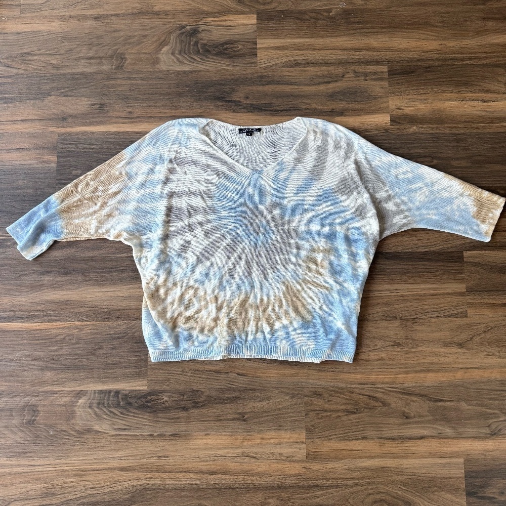 Charlie B Blue Tie Dye Dolman Sleeve V-Neck Lightweight  Pullover Sweater Large